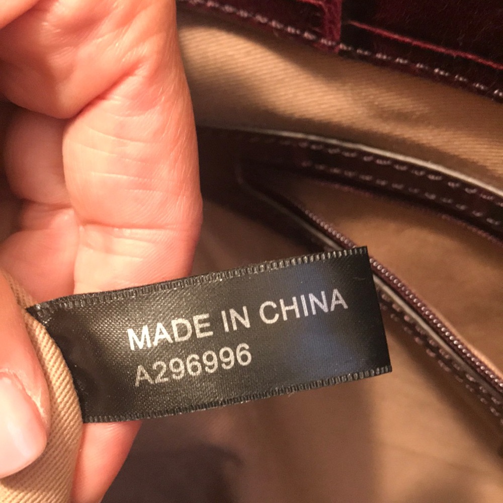 G.I.L.I  GOT IT LOVE IT BAG. - Picture 6 of 15